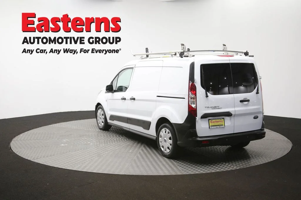 Used 2022 White Ford XL image 67