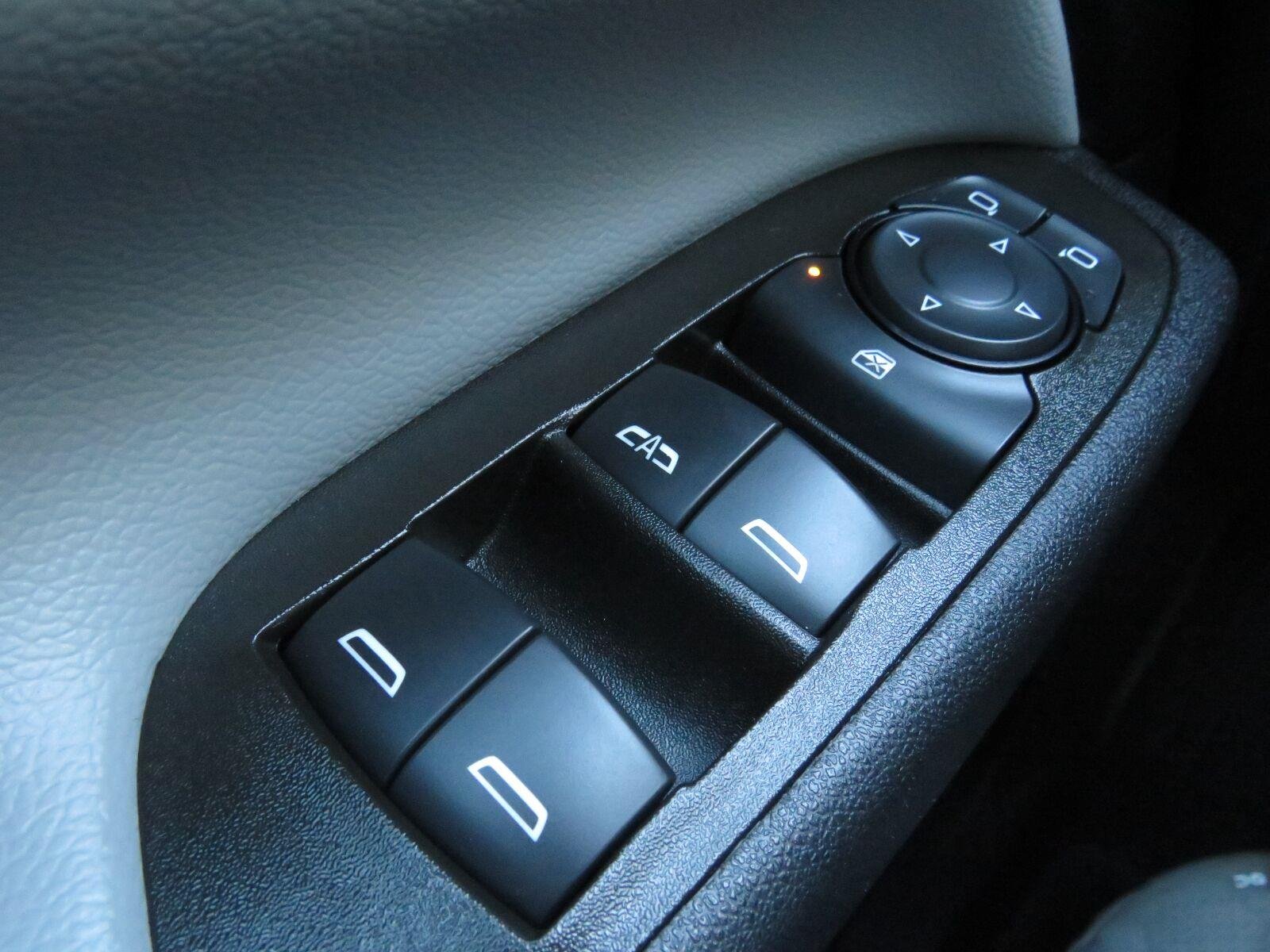 Used 2024 Summit White Chevrolet LS image 33