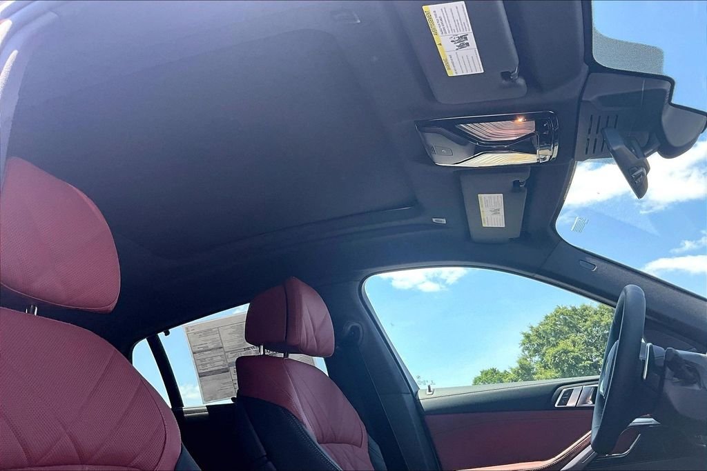 New 2027 Gray BMW M60i image 22