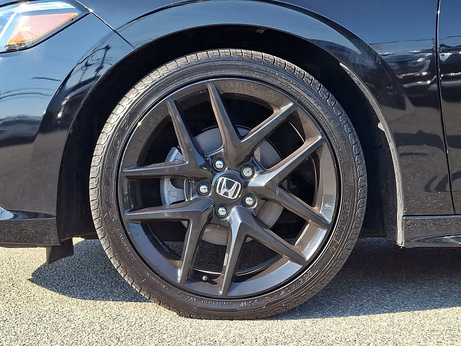 Used 2022 Crystal Black Pearl Honda Sport image 9