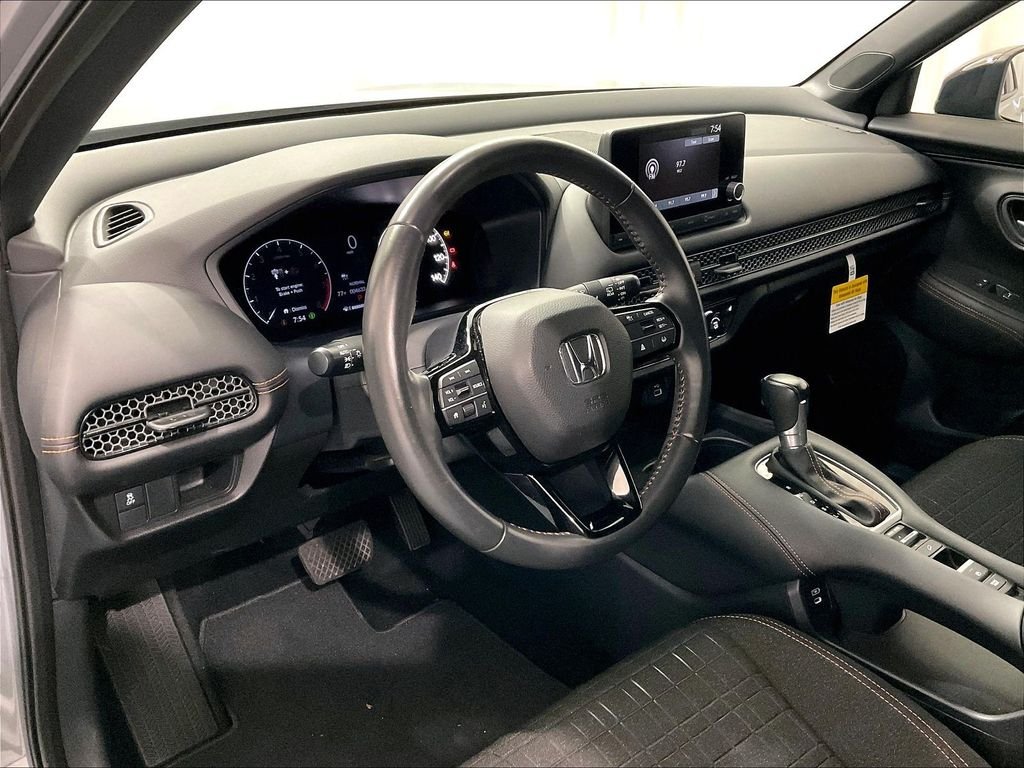Used 2024 Gray Honda Sport image 8