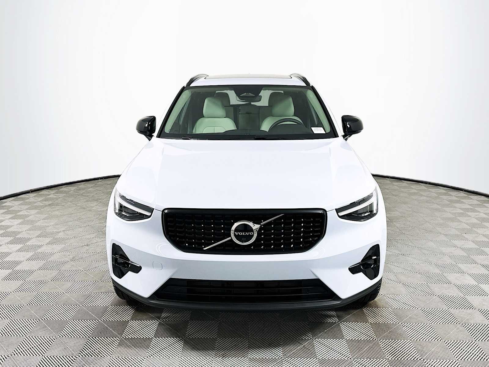 New 2026 Cloud Blue Volvo Ultra image 2