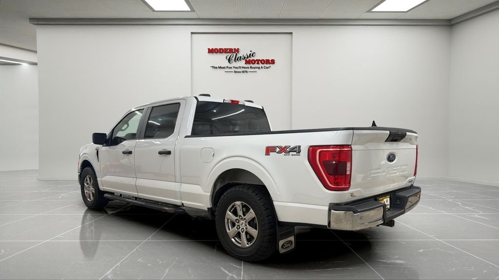 Used 2021 White Ford XLT image 5