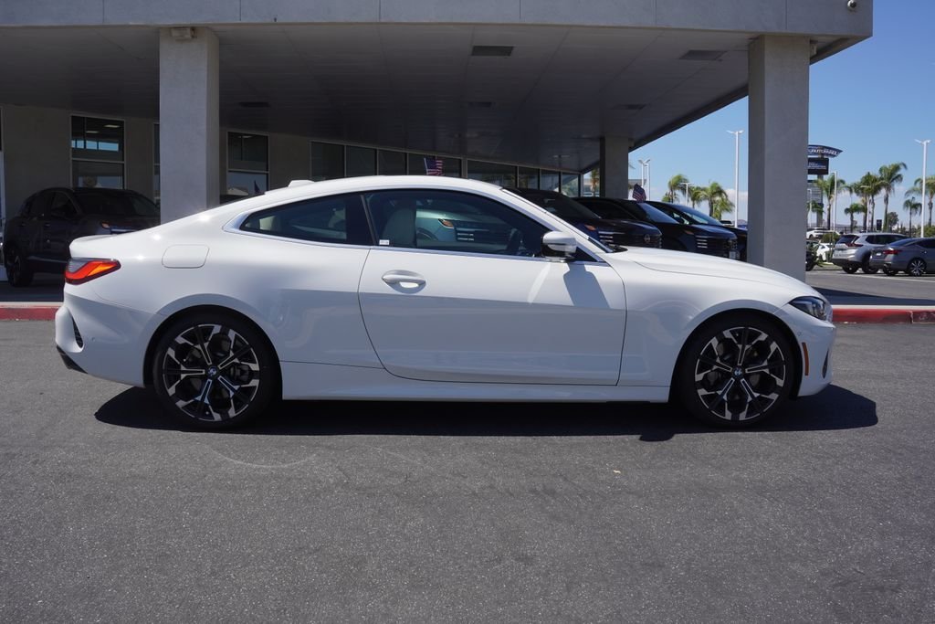 Used 2025 White BMW 430i image 2