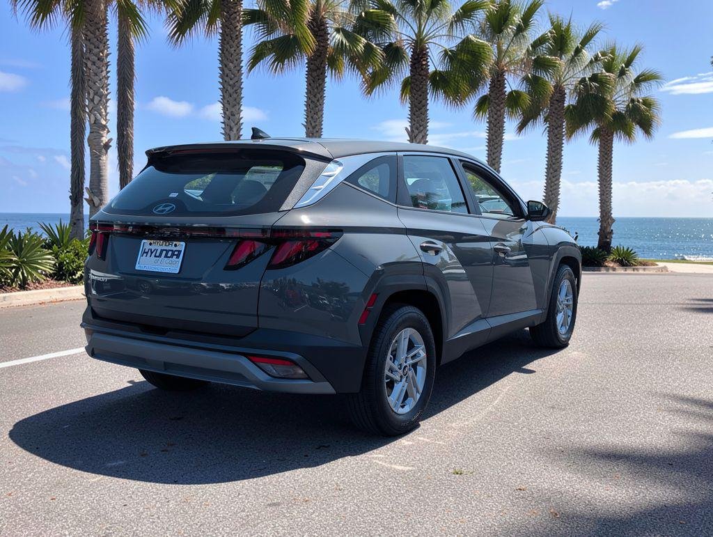 New 2026 Gray Hyundai SE FWD image 5