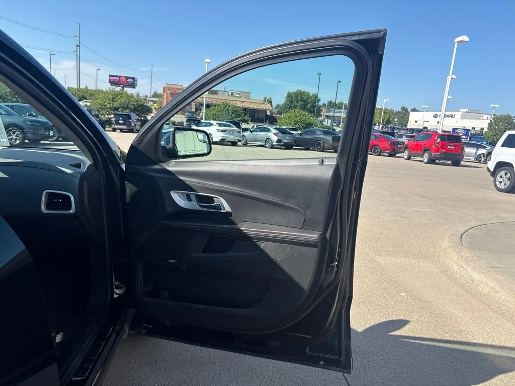 Used 2014 Black Chevrolet LT 2LT image 24