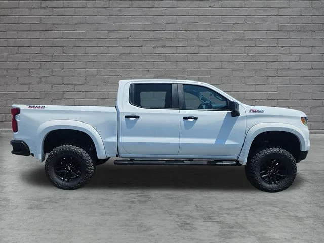 Used 2024 Summit White Chevrolet LT Trail Boss image 6