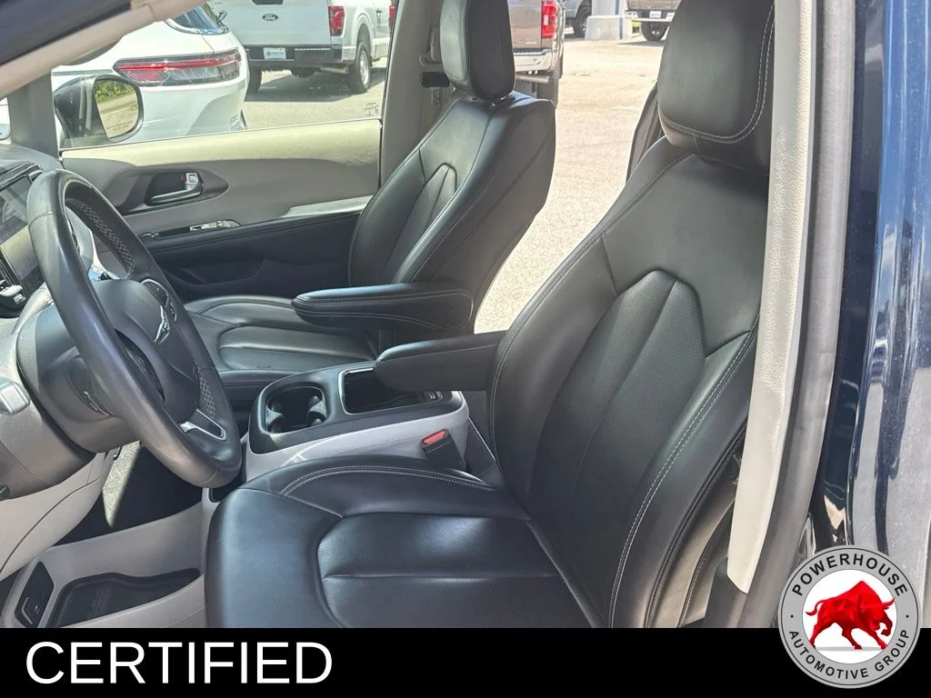 Used 2023 Blue Chrysler Touring L image 5