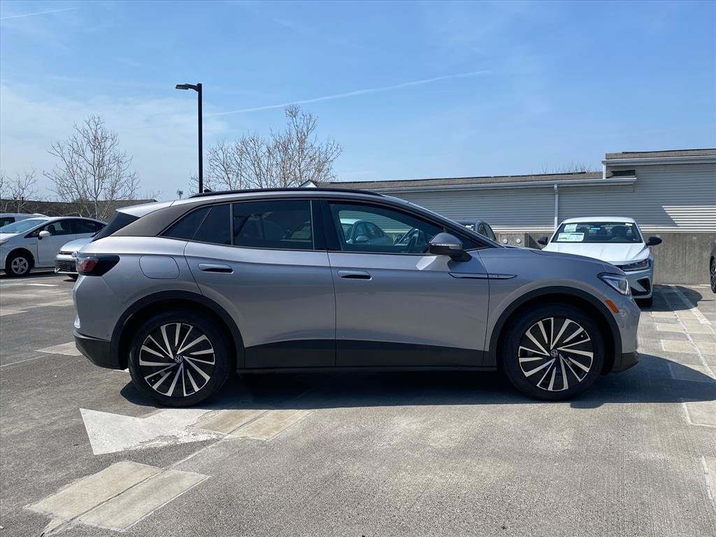 Used 2024 Volkswagen ID.4 S with VIN 1V25MPE8XRC015441 for sale in Alexandria, VA