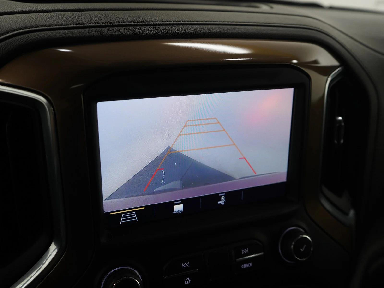 Used 2019 Maroon Chevrolet High Country image 21