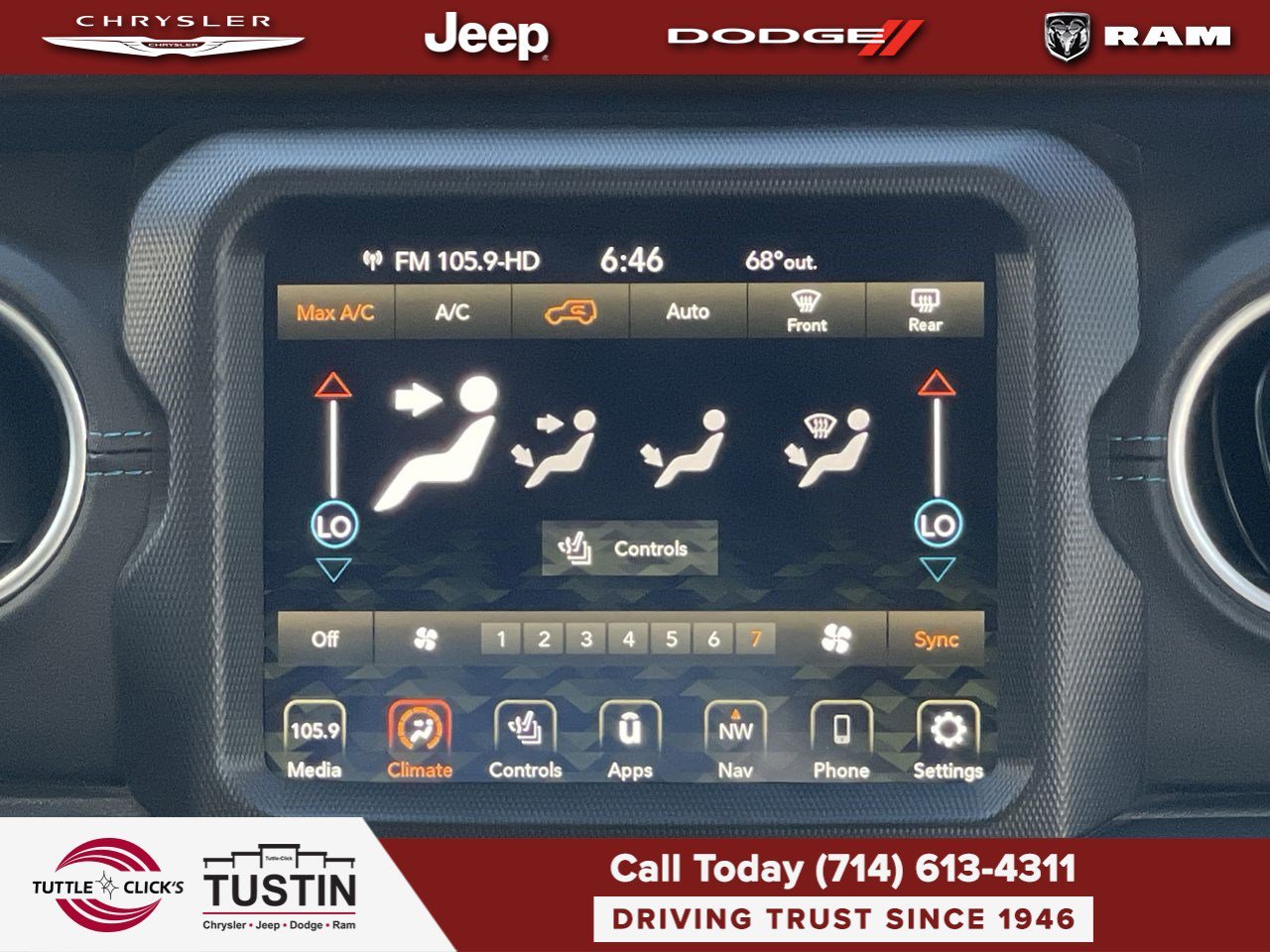 Used 2023 Sting-Gray Clearcoat Jeep Rubicon image 14