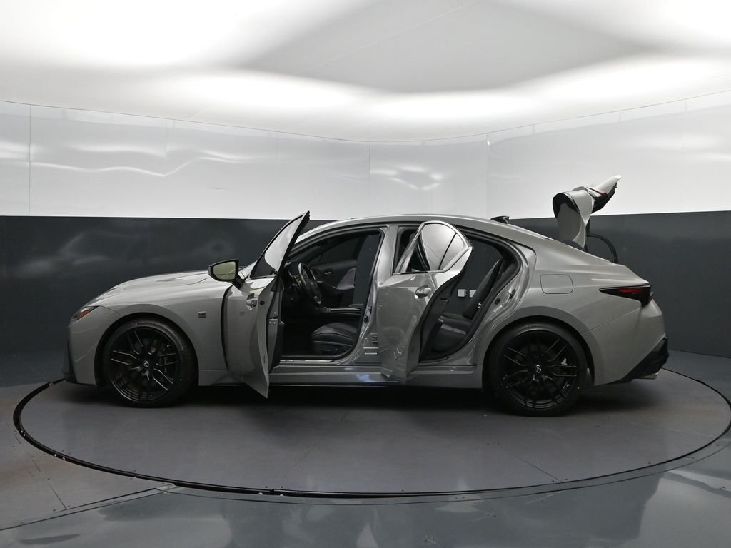 Used 2022  Lexus 500 F SPORT Performance Launch Edition image 46