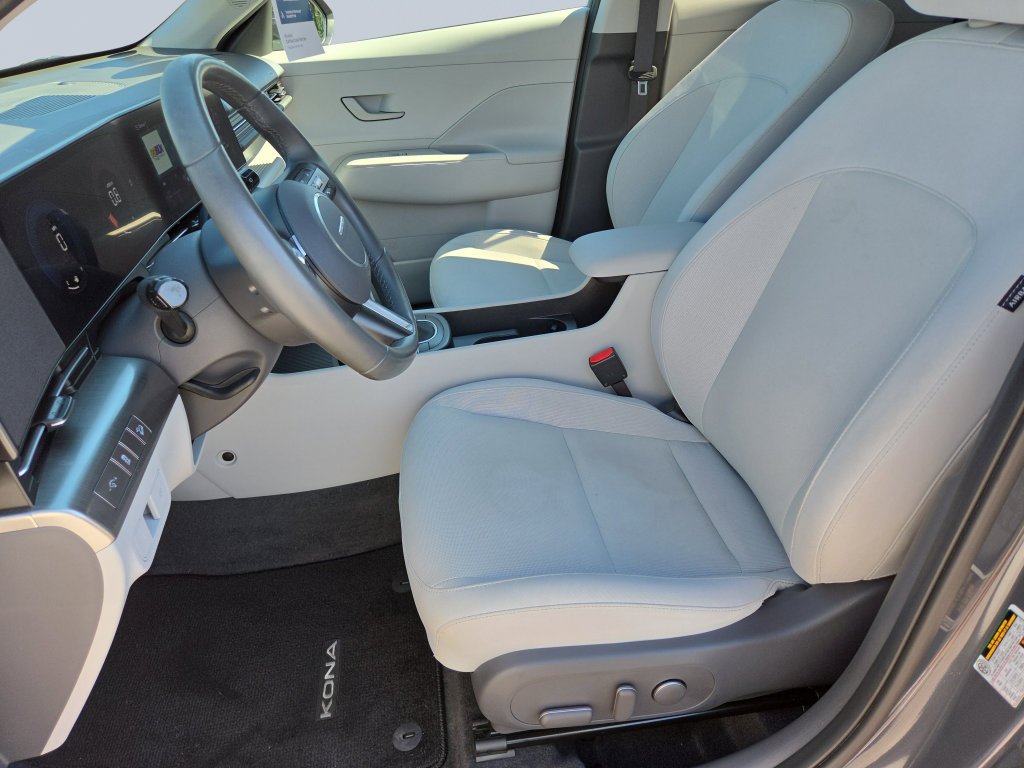 2024 Hyundai Kona SEL - Photo 11