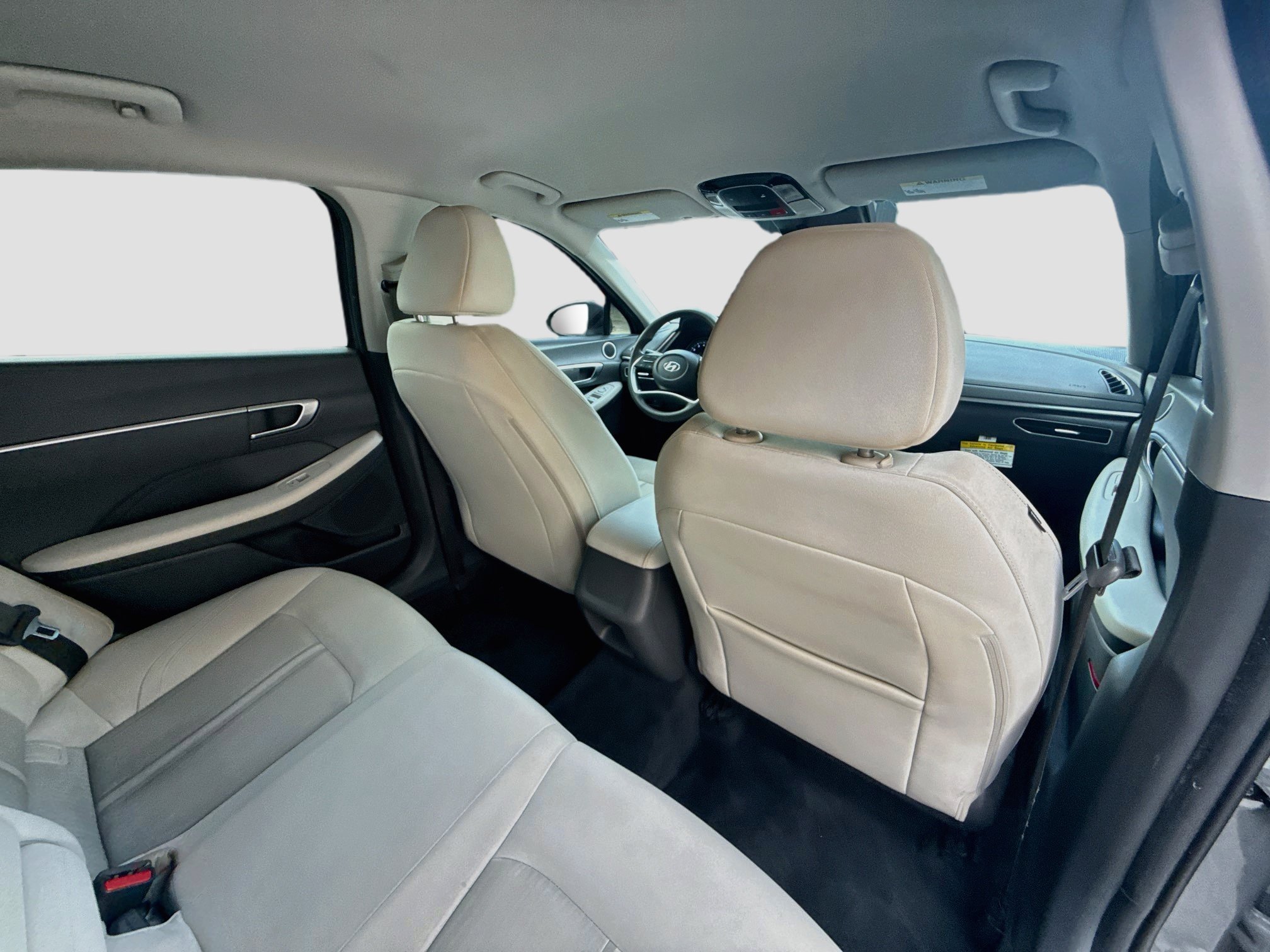 Used 2023 Hampton Gray Hyundai SEL image 27