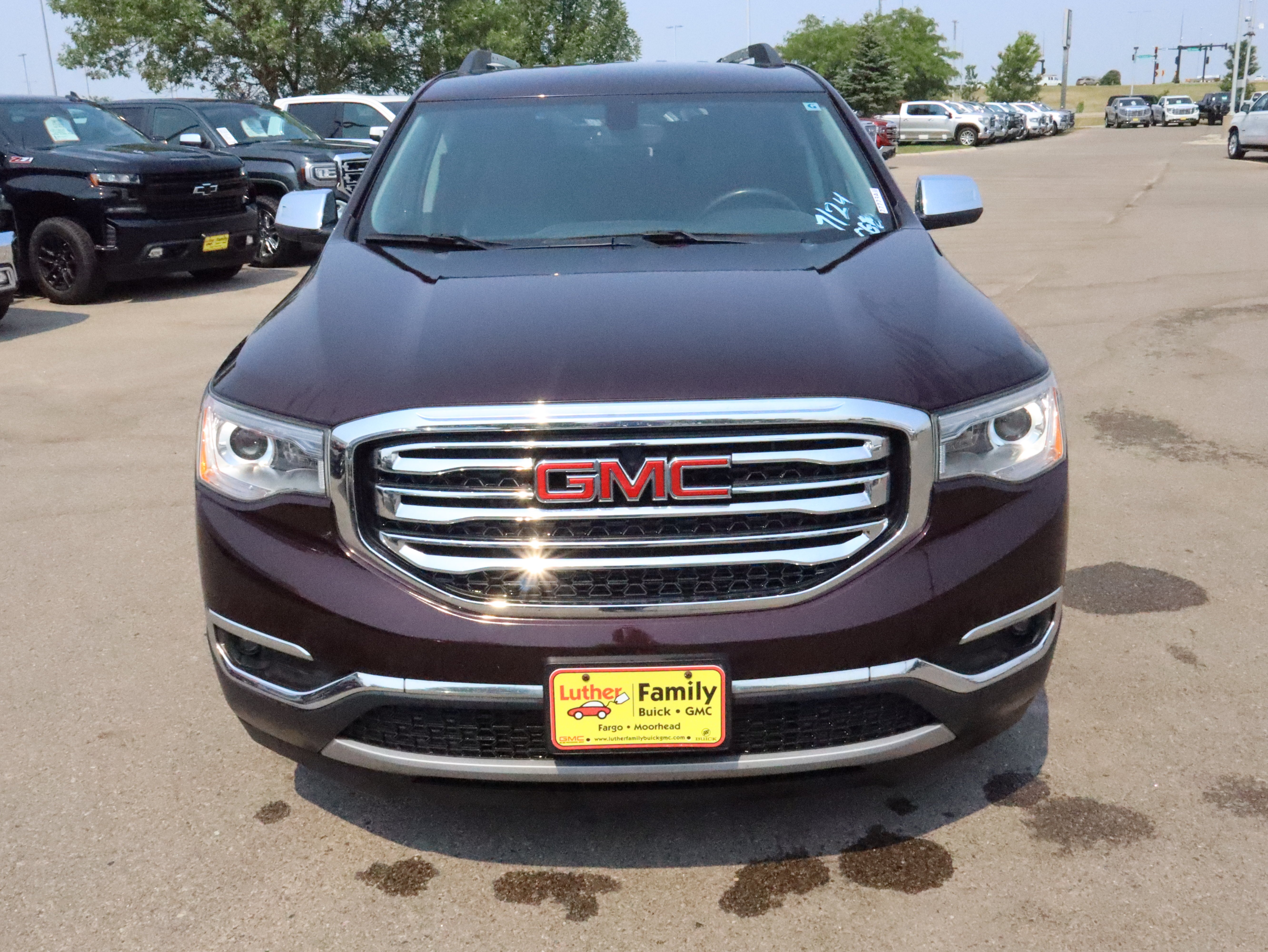 Used 2017 BLACK CHERRY METALLIC GMC SLT image 2