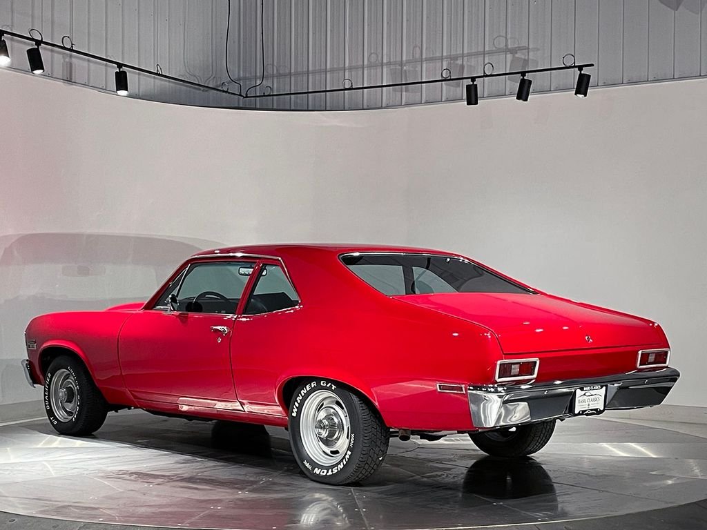 Used 1972 Red Chevrolet  image 10