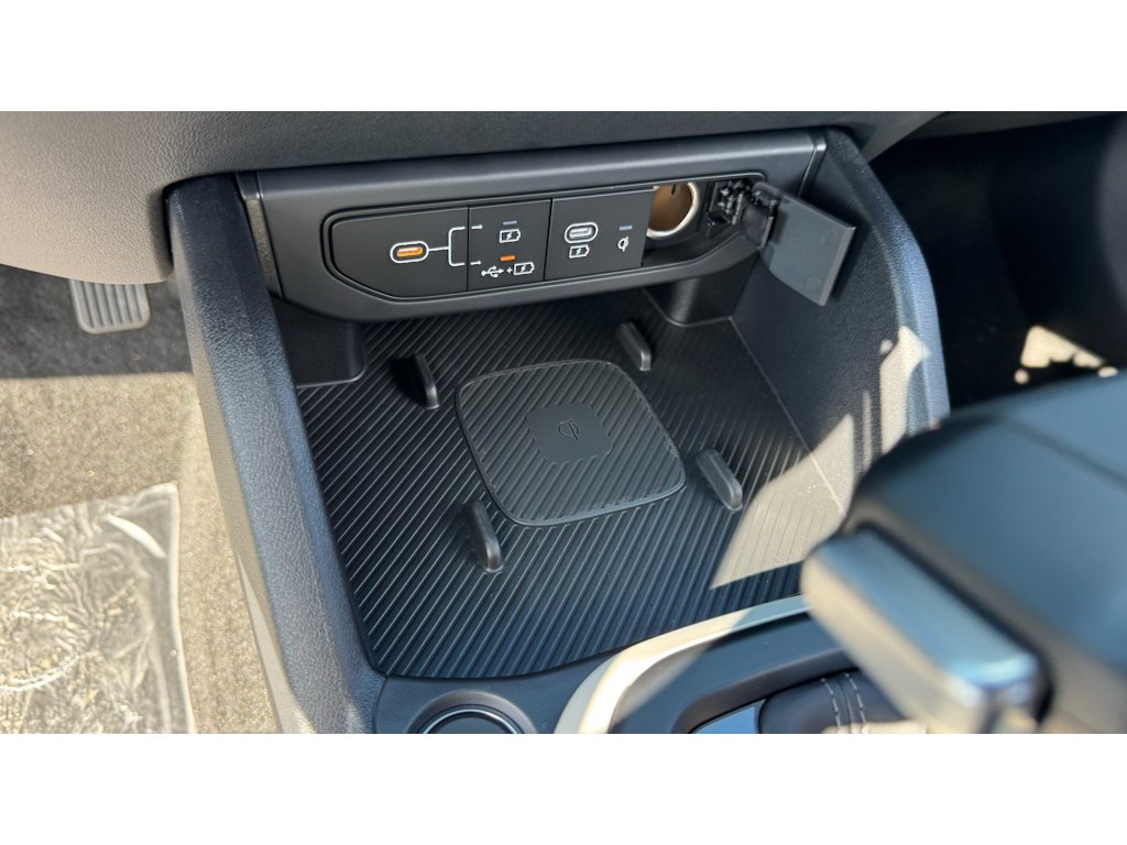 New 2026 Interstellar Gray Kia GT-Line image 22
