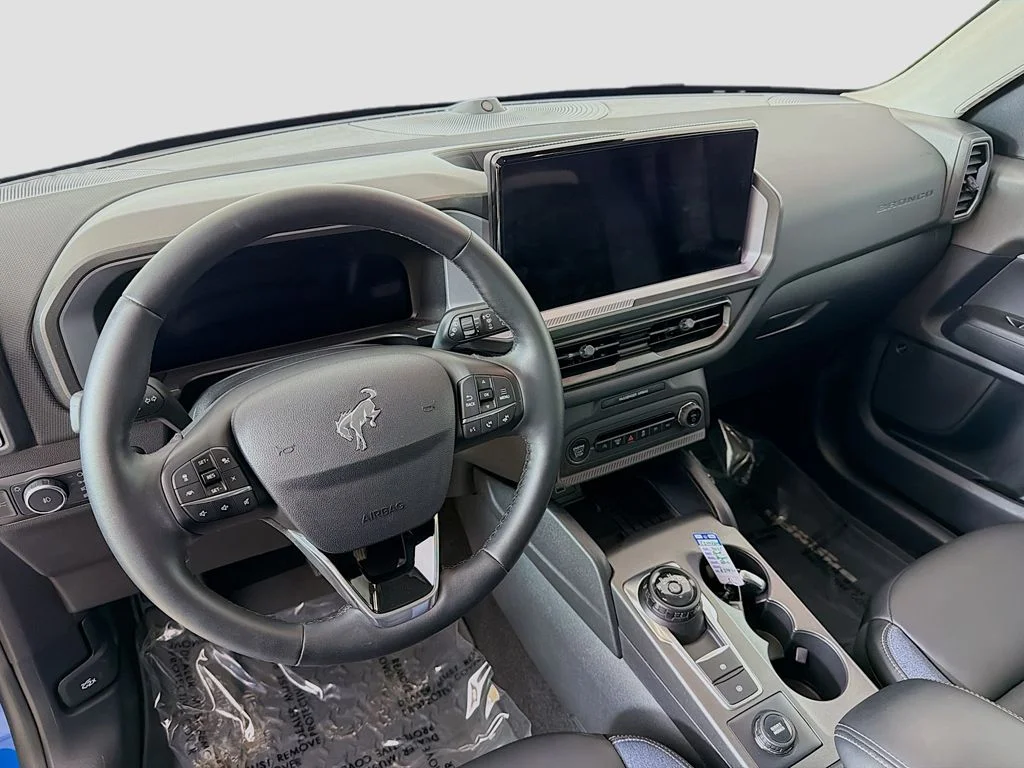 Used 2025 Velocity Blue Metallic Ford Outer Banks image 21