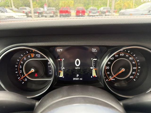 Used 2023 Gray Jeep Mojave image 32