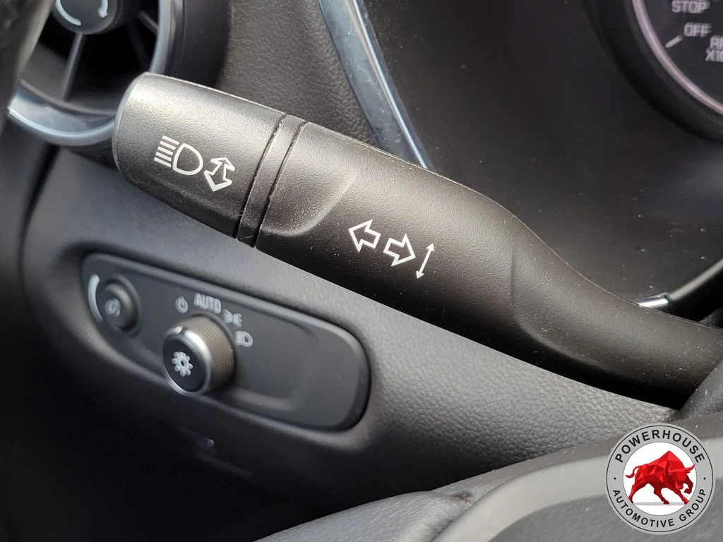Used 2020 White Chevrolet LT image 29