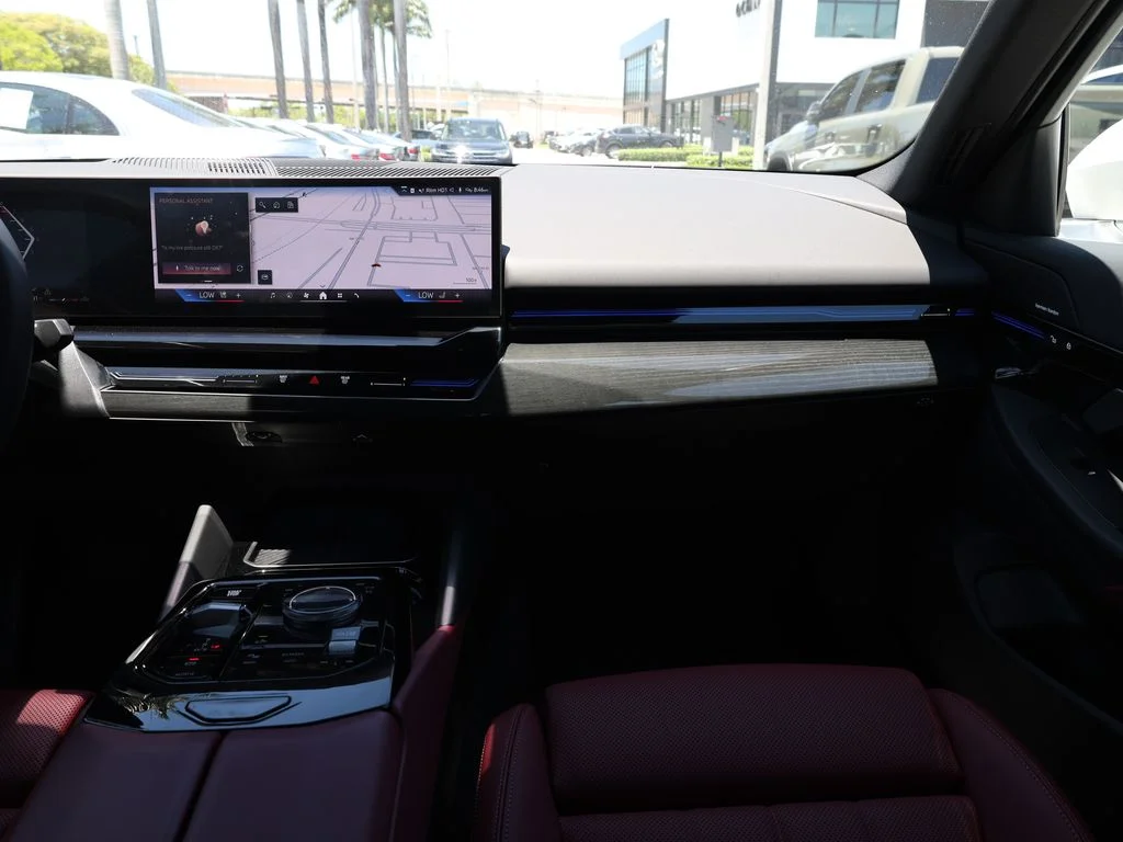 Used 2025 White BMW 530i image 26