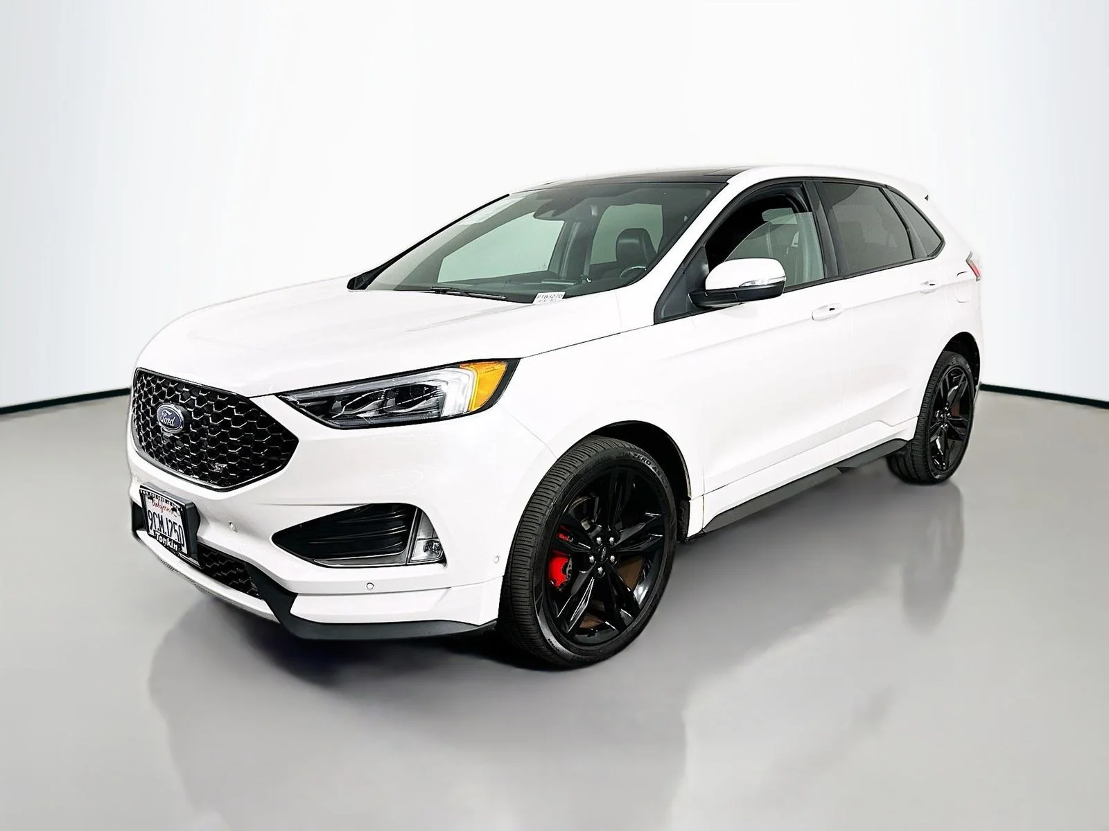 Used 2022 Star White Metallic Tri-Coat Ford ST image 3