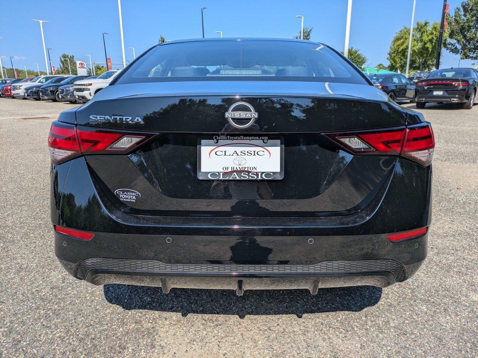 Used 2025 Super Black Nissan S image 5
