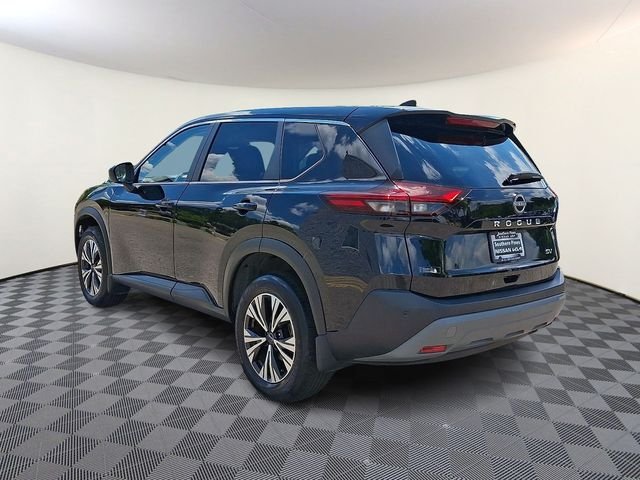 Used 2023 Black Nissan SV image 5
