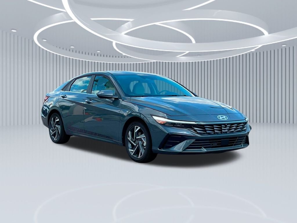 2025 Hyundai Elantra Limited - Photo 30