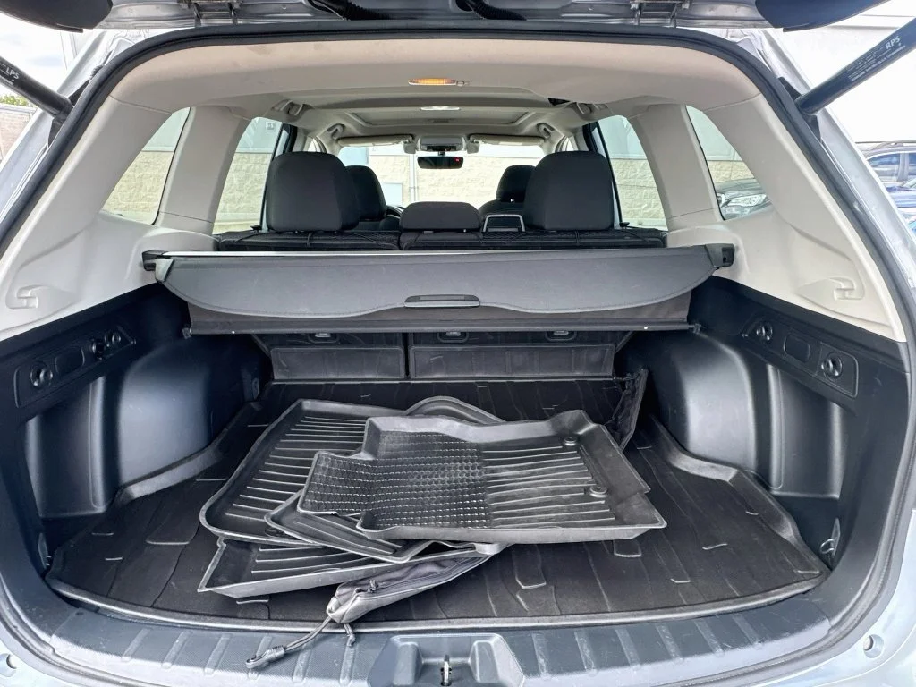 Used 2021 Silver Subaru Premium image 32