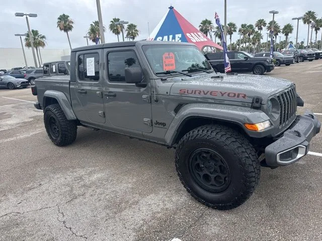 2021 Jeep Gladiator Sport S's photo