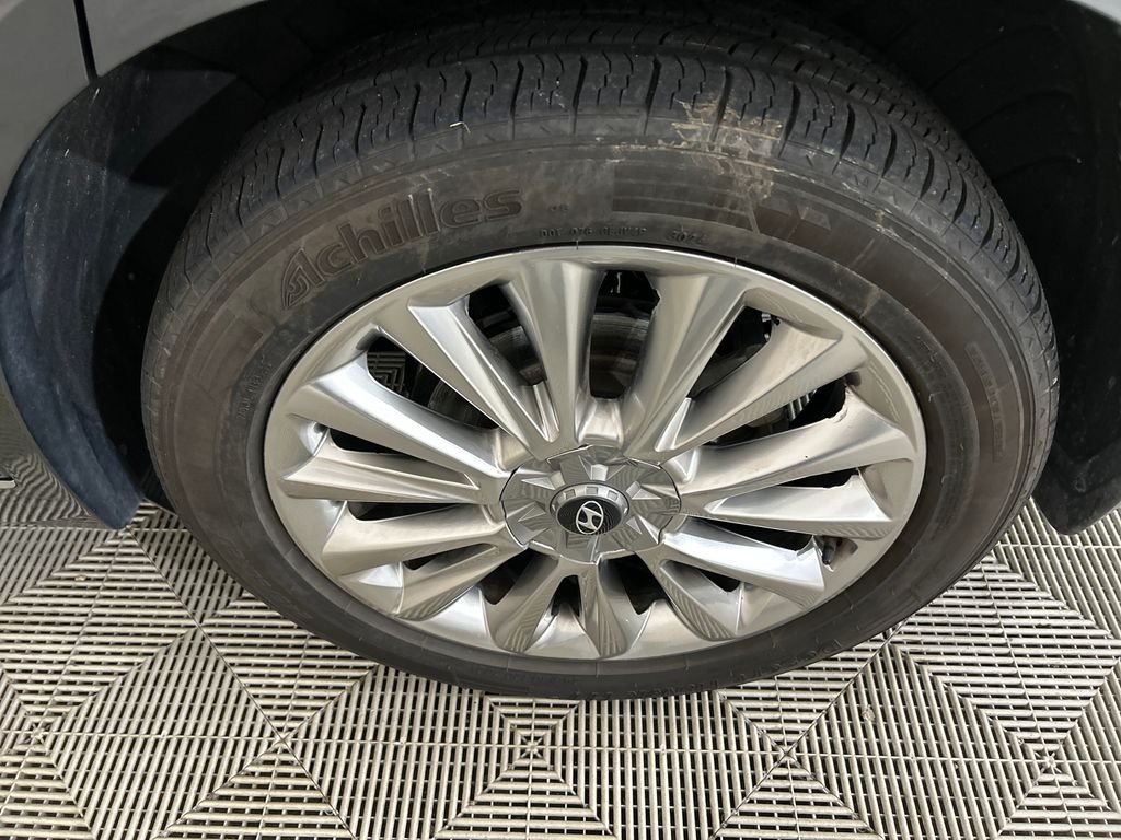 Used 2020 Gray Hyundai Limited image 10