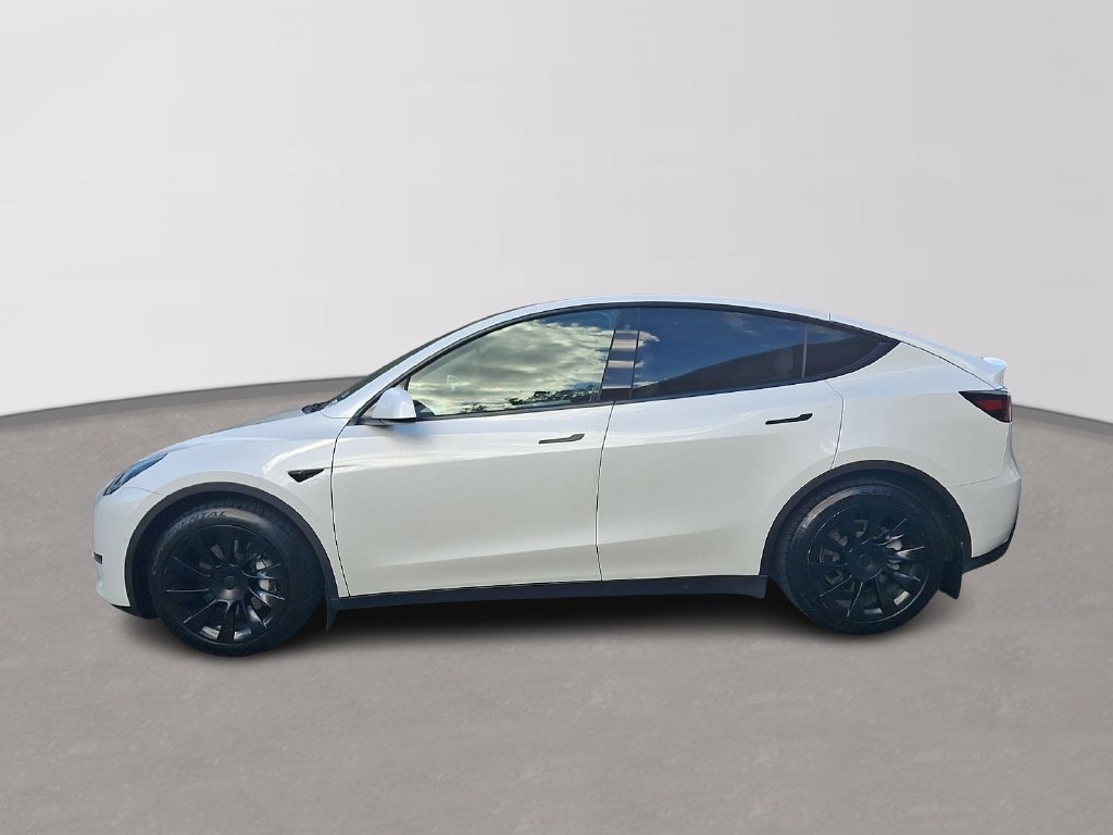Used 2021 Pearl White Multi-Coat Tesla Long Range image 7
