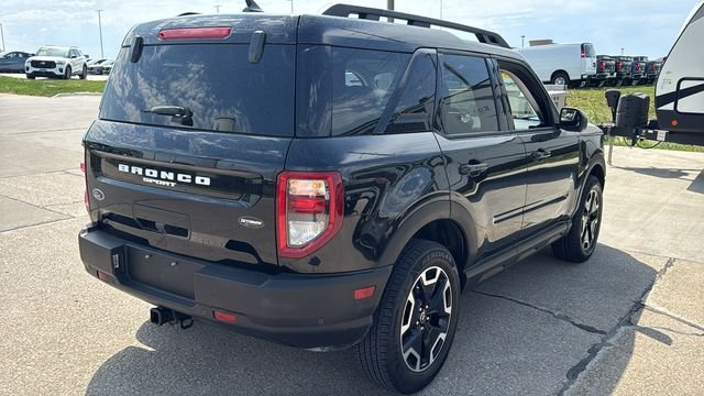 Used 2023 Black Ford Outer Banks image 13