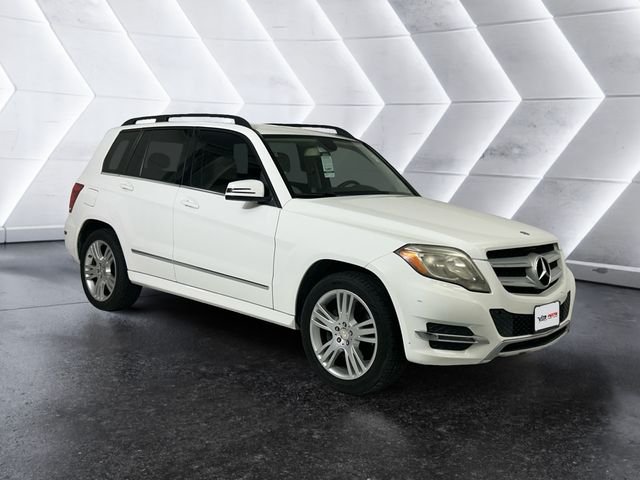 Used 2015 Black Mercedes-Benz GLK 350 image 1