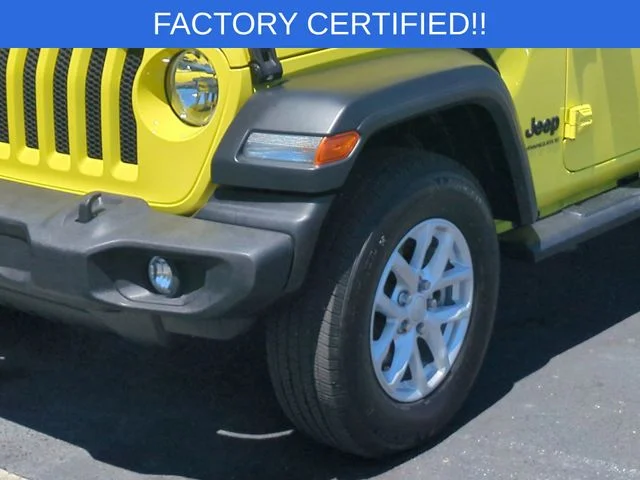 Used 2023 Yellow Jeep Sport S image 9