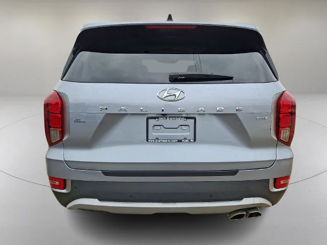 Used 2020 Silver Hyundai SEL image 5