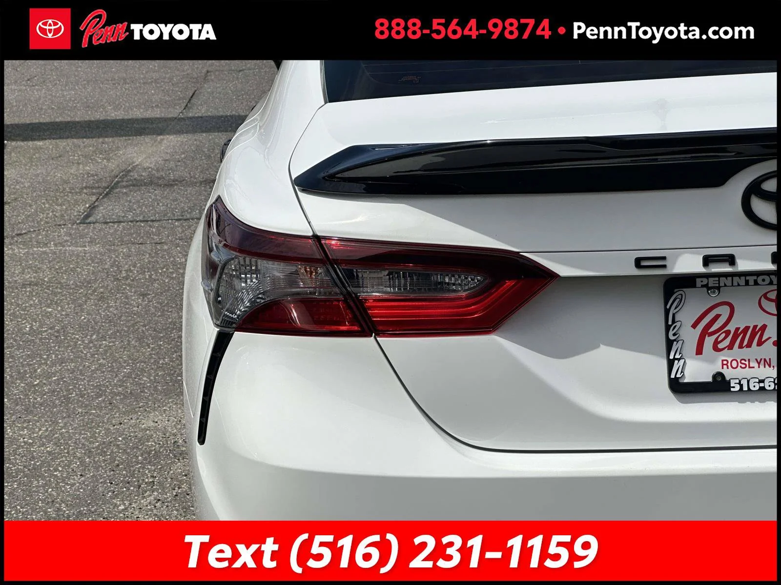 Used 2022 White Toyota SE Nightshade image 12