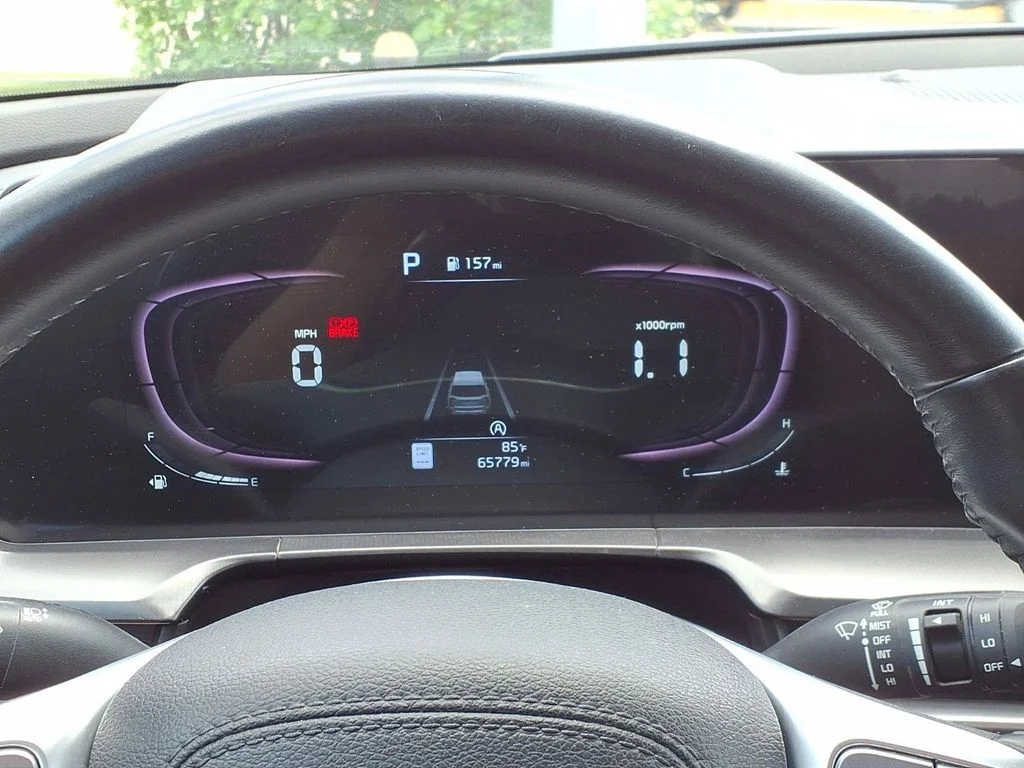 Used 2024 Glacial White Pearl Kia S image 21