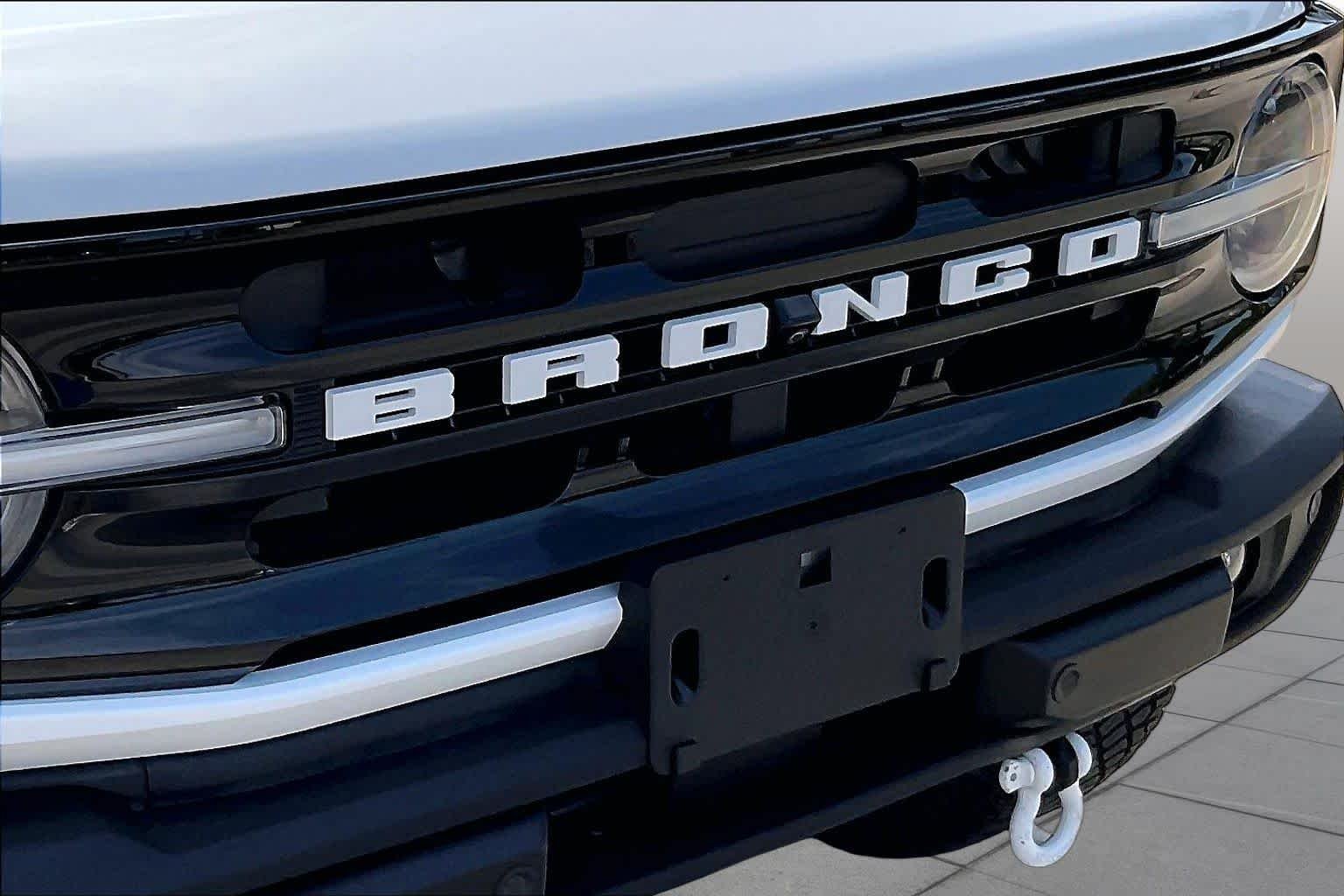 Used 2021 Oxford White Ford Outer Banks image 29