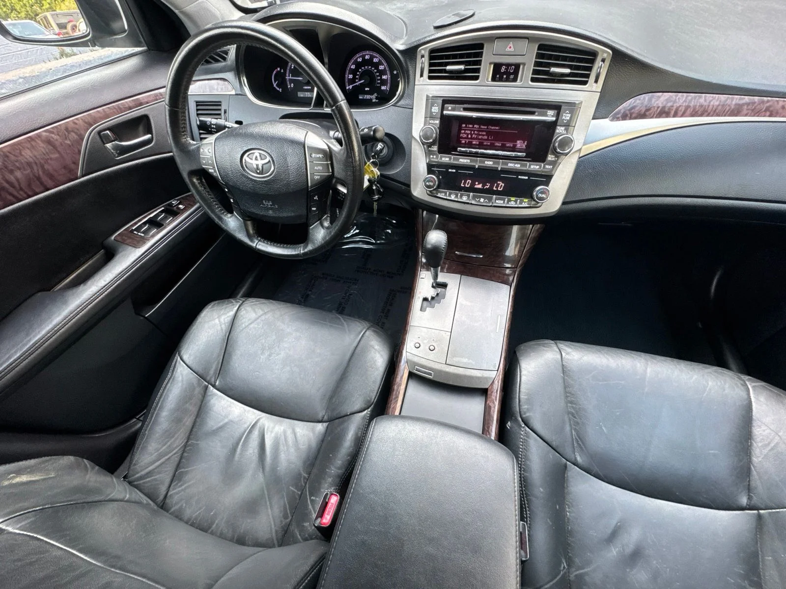 Used 2012 Silver Toyota Base image 34