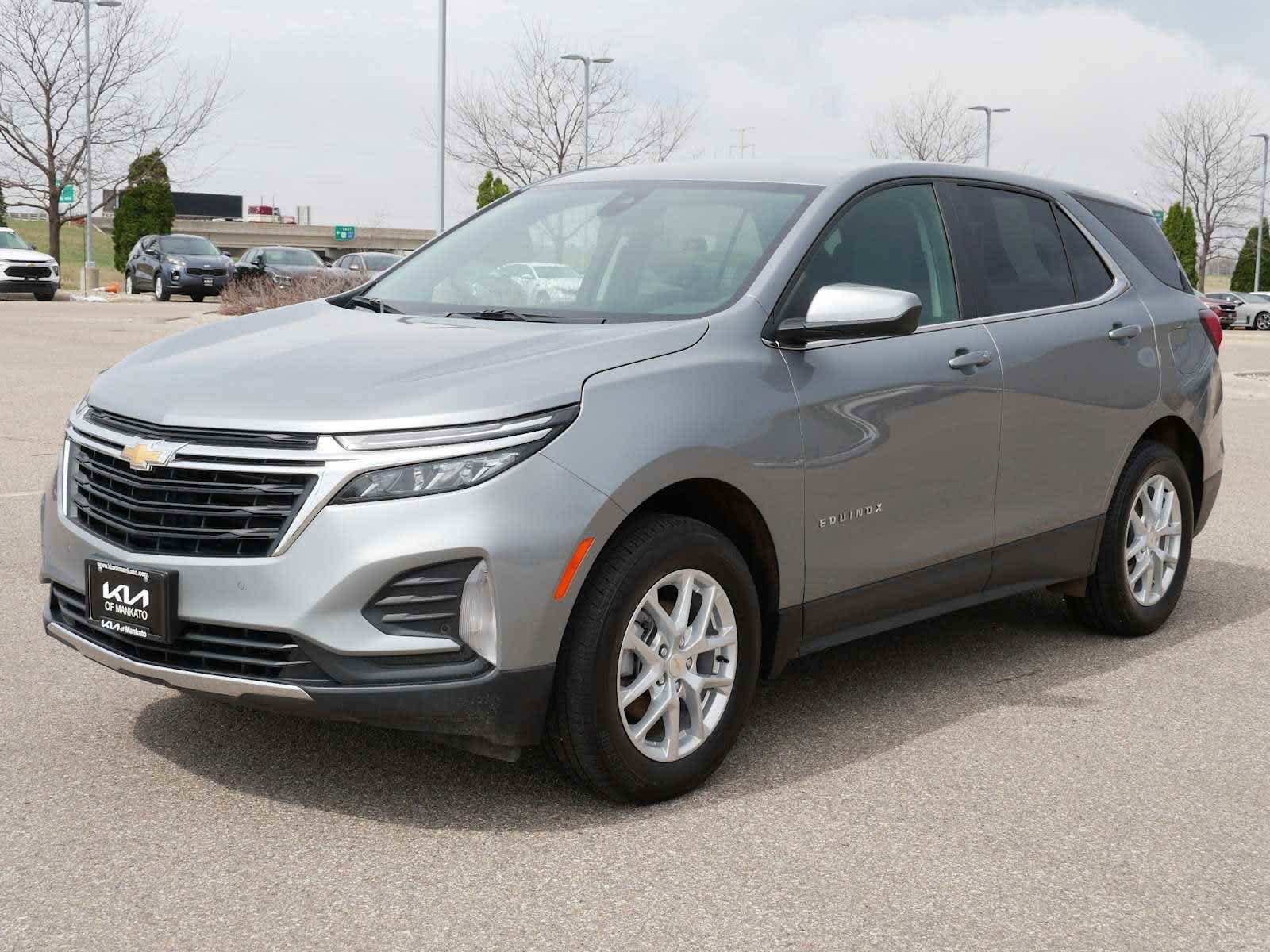 Used 2024 Chevrolet Equinox LT with VIN 3GNAXUEG3RS239357 for sale in Mankato, Minnesota