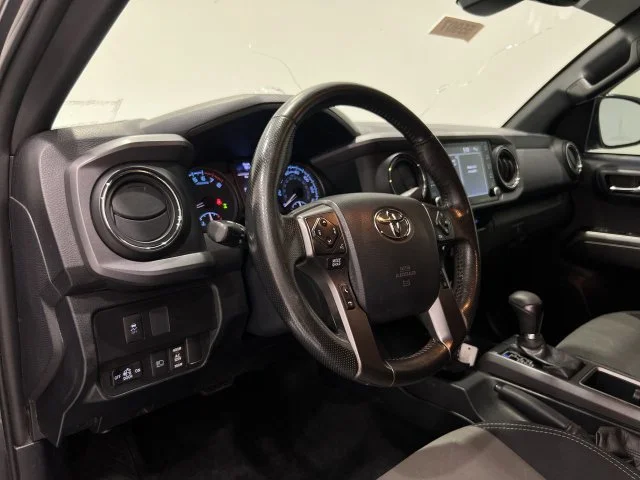 2020 Toyota Tacoma TRD Off Road - Photo 9