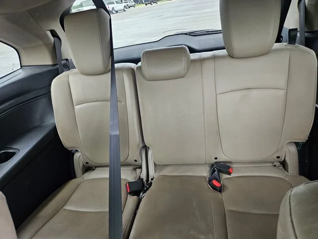 Used 2019 White Honda EX-L image 25