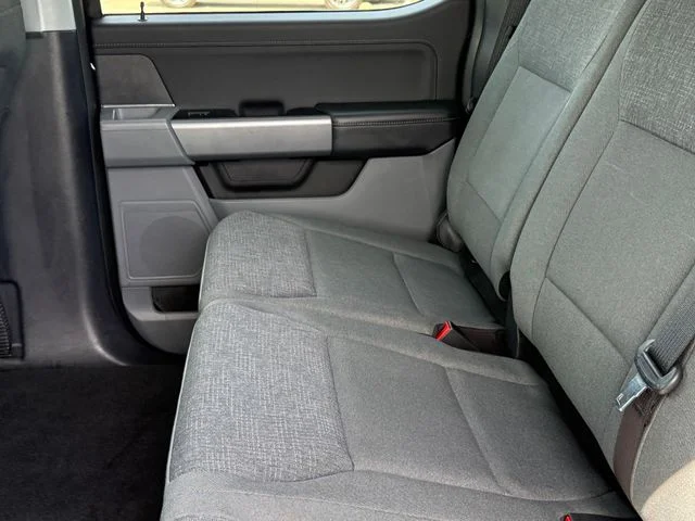 Used 2024 Black Metallic Ford XLT image 28