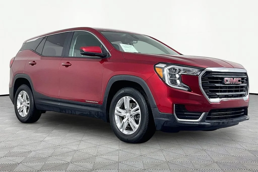 Certified Used 2024 Volcanic Red Tintcoat GMC SLE image 2