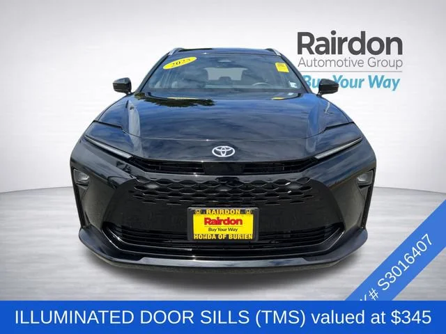 Used 2025 Black Toyota XLE image 2
