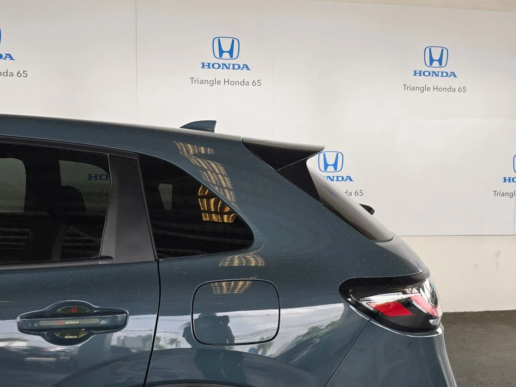 Used 2025  Honda Sport image 40