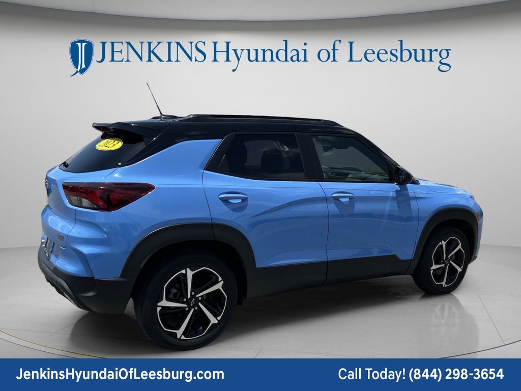 Used 2023 Blue Chevrolet RS image 5