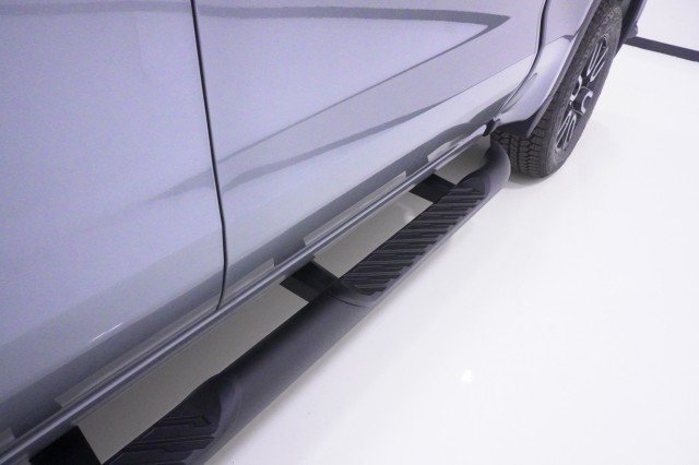 New 2026 Sterling Metallic GMC Elevation image 15